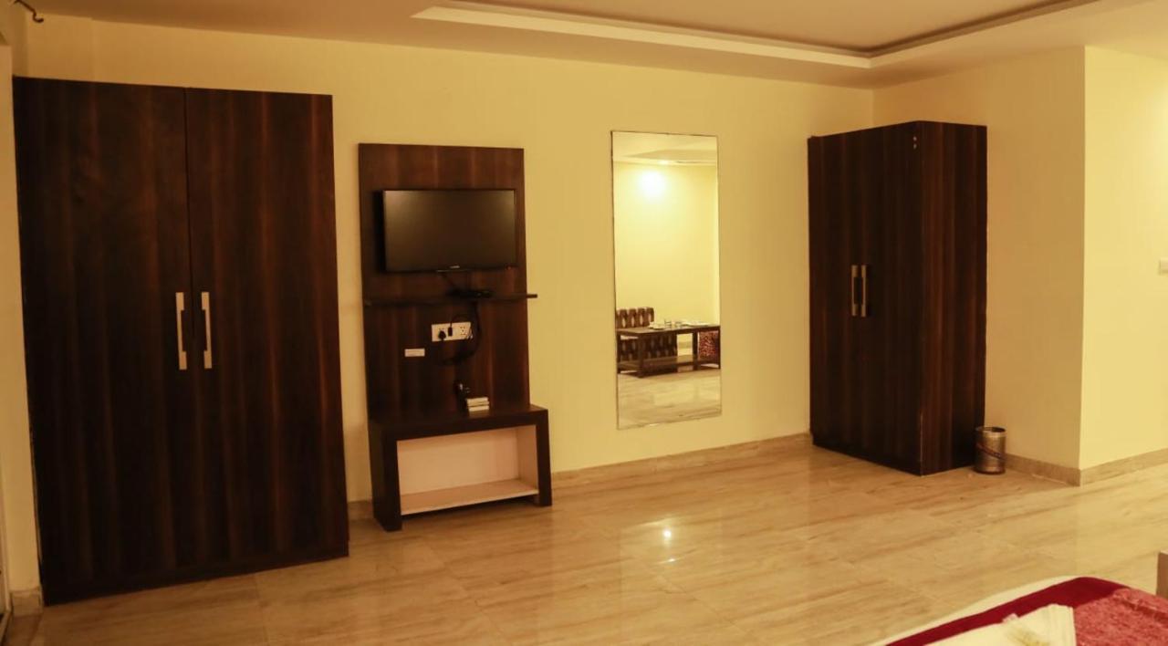 Basoya Farm 2Bhk Villla With Pool - 10 Min Away From Chattarpur Faridabad Zewnętrze zdjęcie