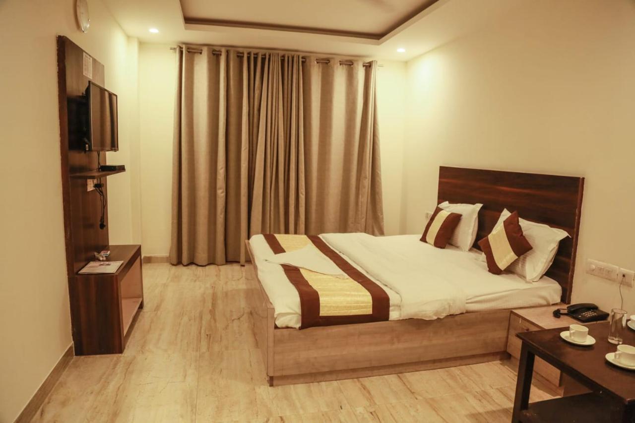 Basoya Farm 2Bhk Villla With Pool - 10 Min Away From Chattarpur Faridabad Zewnętrze zdjęcie